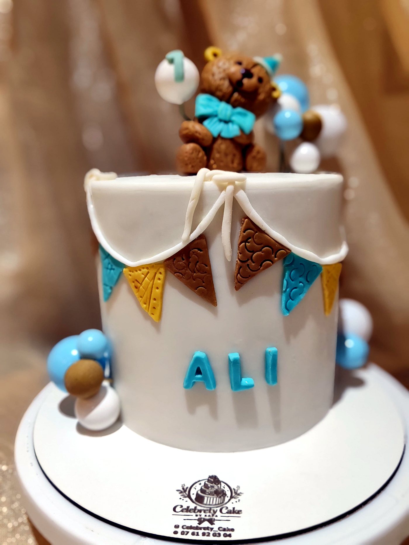 Gâteau ourson personnalisé prénom Ali
